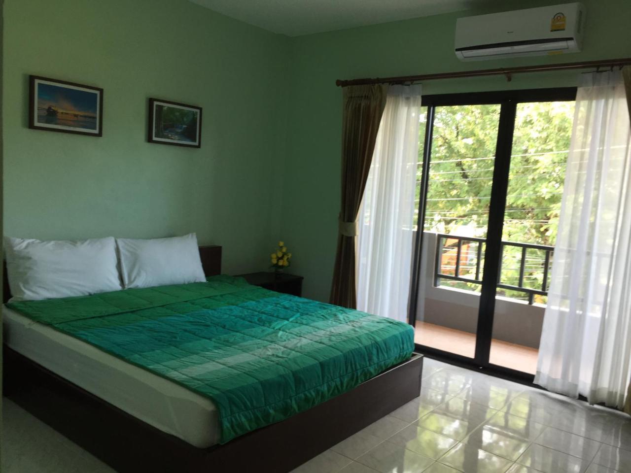 Apartamento Am House Klong Muang Beach Exterior foto